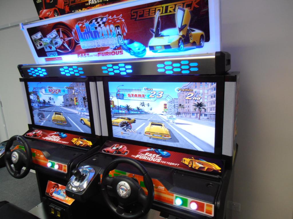 Mr Pinball - Outrun 2 2013 Brand New Twin Driving Machine1024 x 768