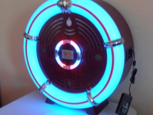 Large Retro Ball Jukebox